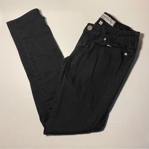 Bullhead Super Skinny Jeans
